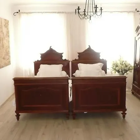 Dum U Cerneho Beranka Apartment